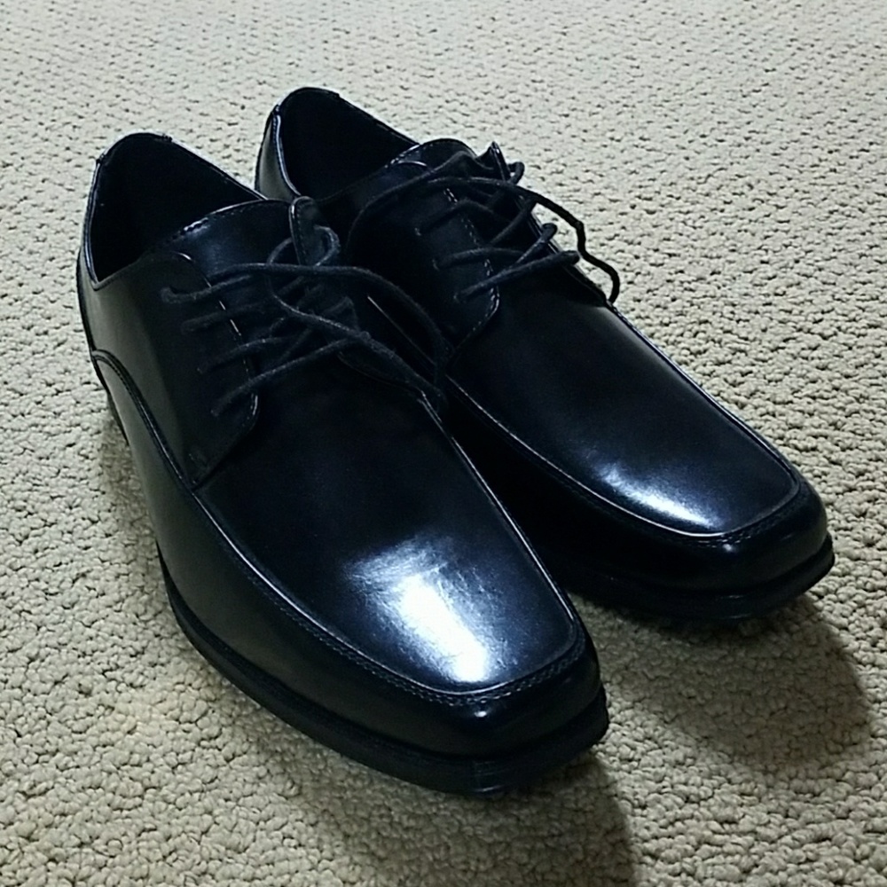 Dexter Dress Shoes